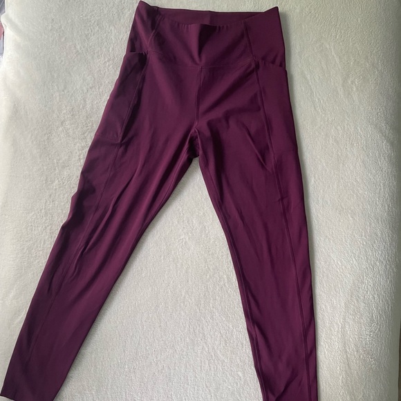 girlfriend collective - Plum Compressive Pocket Legging - Picture 2 of 5